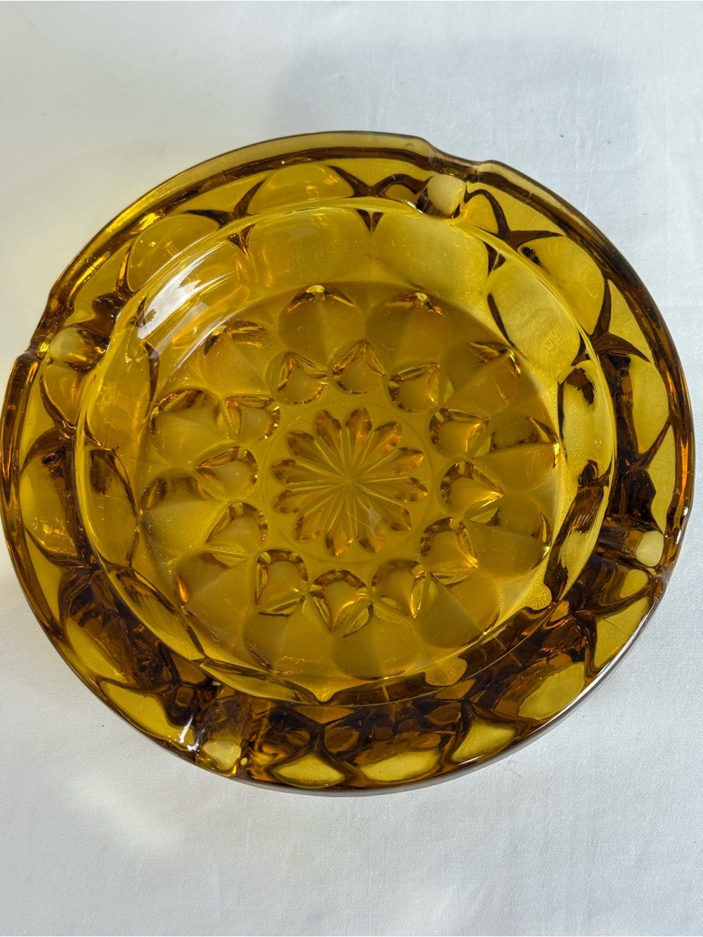 1960s Anchor Hocking Amber Glass Fairfield Starburst 6” Heavy Round Ashtray VTG